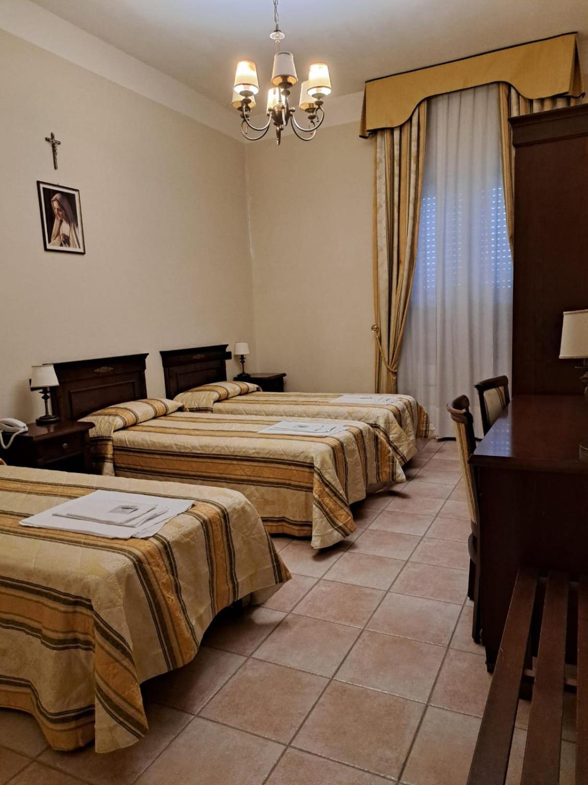 Casapaceebene San Giovanni Rotondo Exterior foto